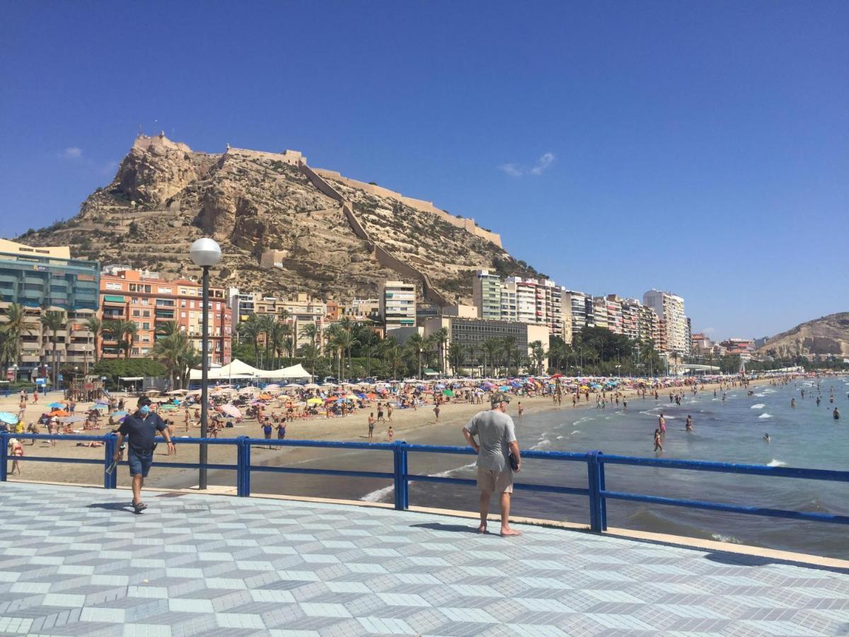 Postiguet Beach Flat Alicante Eksteriør bilde